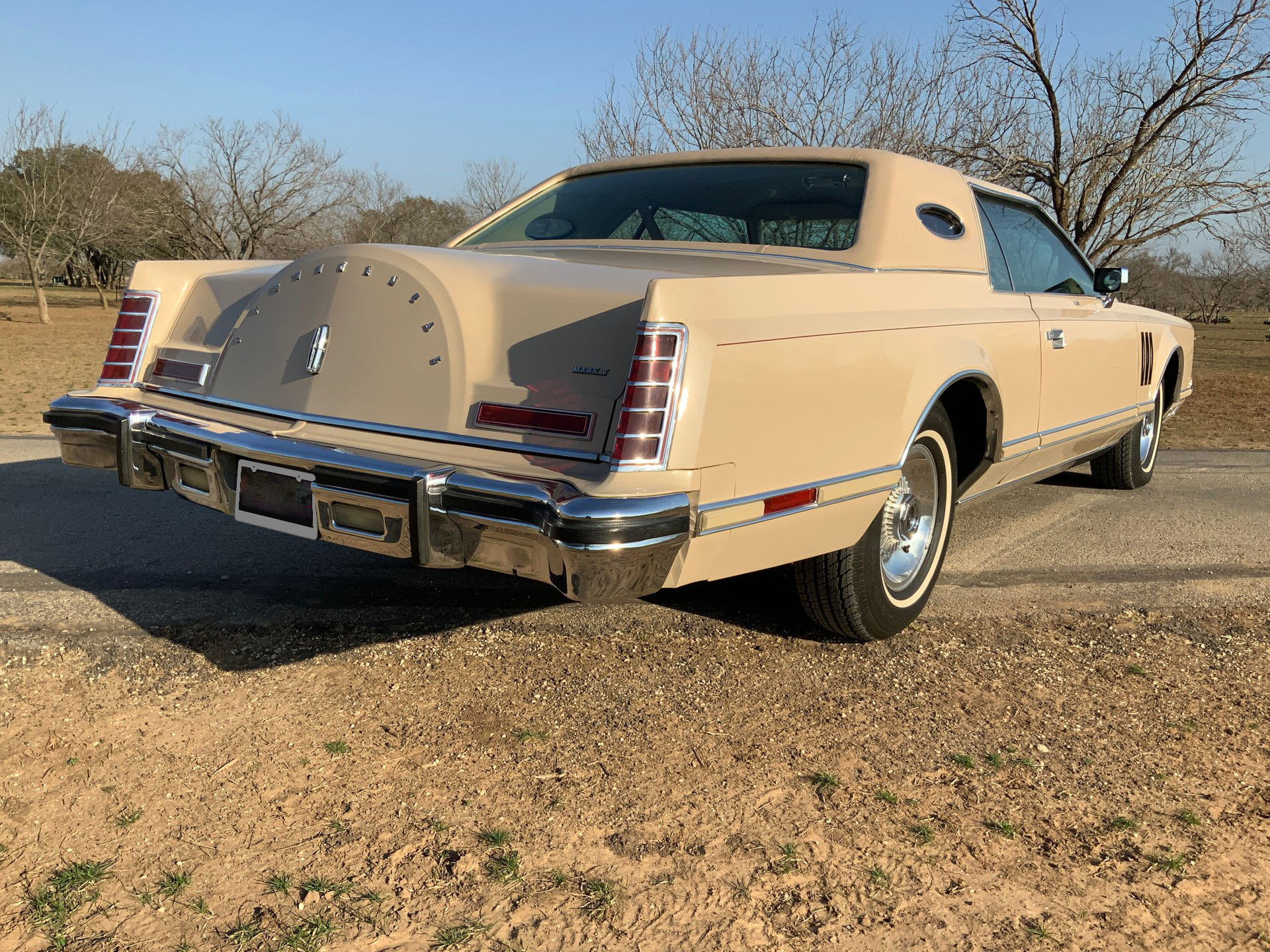 1978 Lincoln Mark V - Image 7