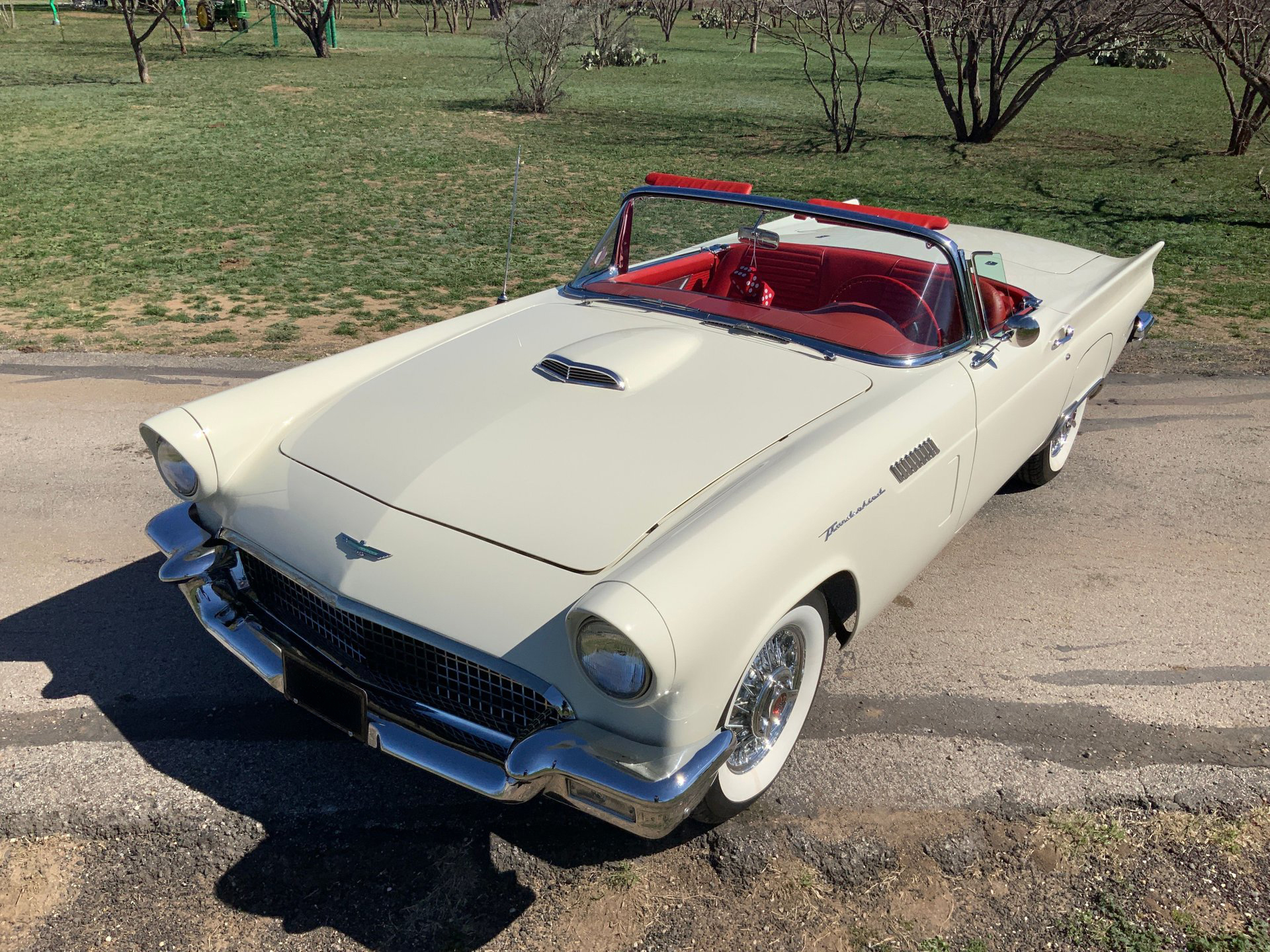 1957 Ford Thunderbird - Image 8